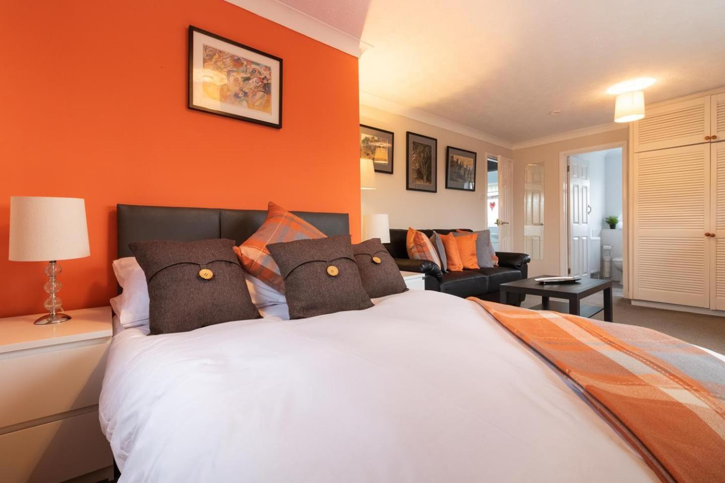St Anne'S Serviced Accommodation - Bicester Oxfordshire Eksteriør bilde