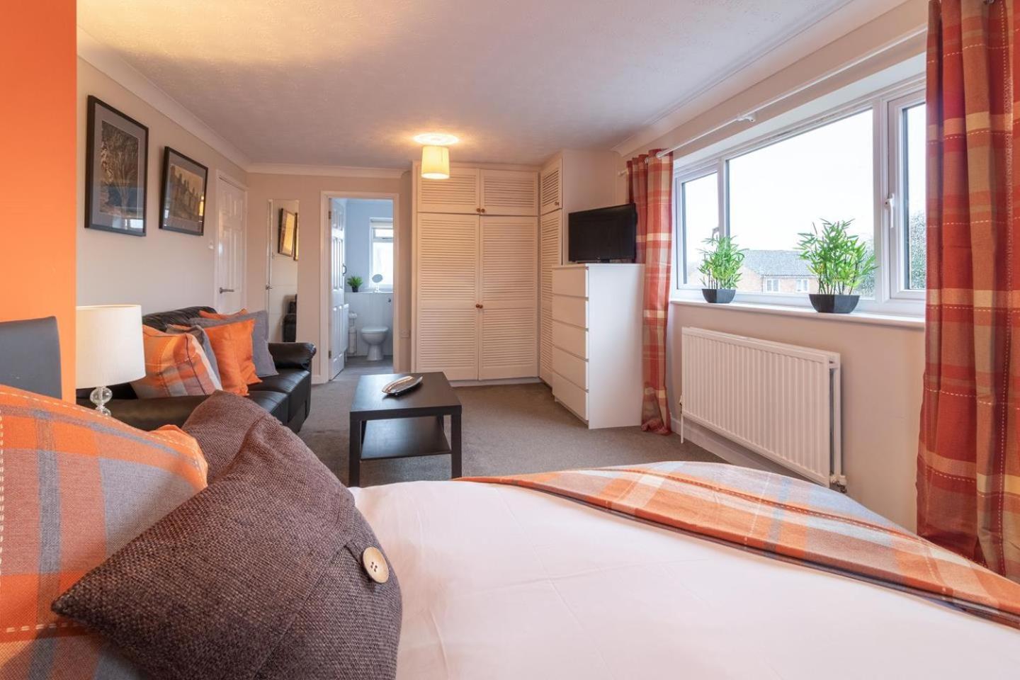 St Anne'S Serviced Accommodation - Bicester Oxfordshire Eksteriør bilde