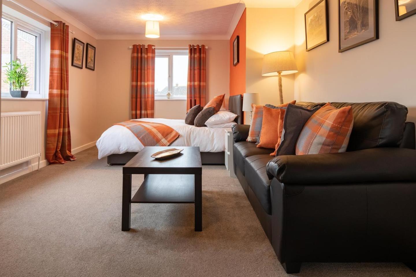 St Anne'S Serviced Accommodation - Bicester Oxfordshire Eksteriør bilde