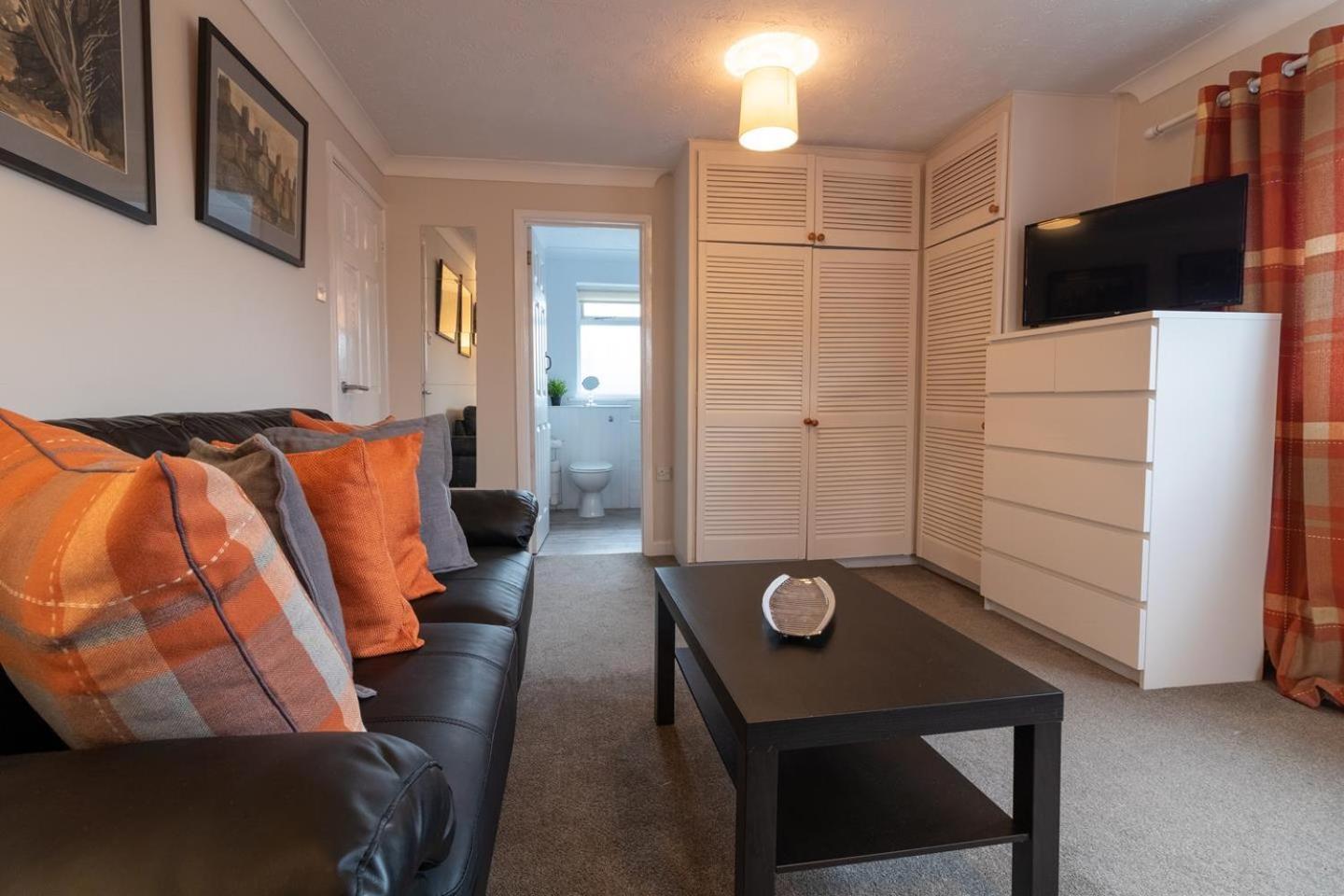 St Anne'S Serviced Accommodation - Bicester Oxfordshire Eksteriør bilde