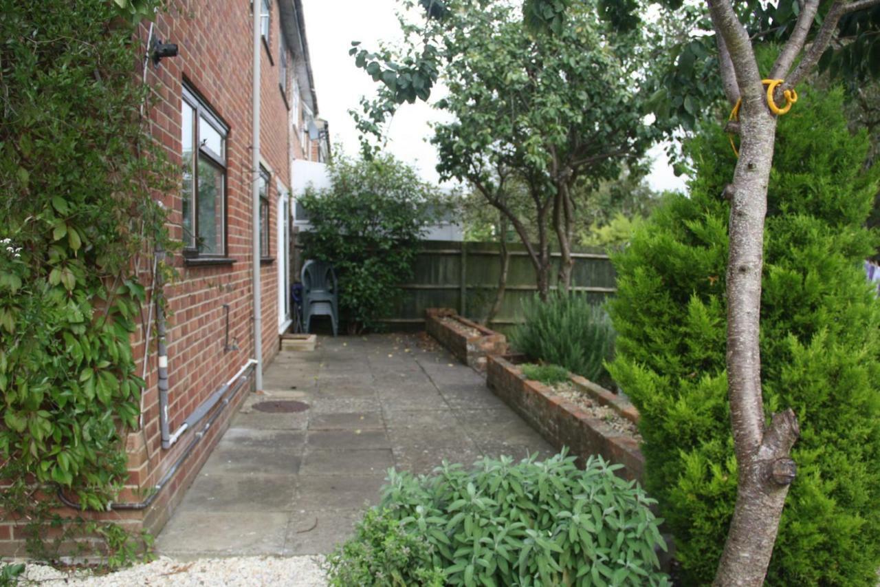 St Anne'S Serviced Accommodation - Bicester Oxfordshire Eksteriør bilde