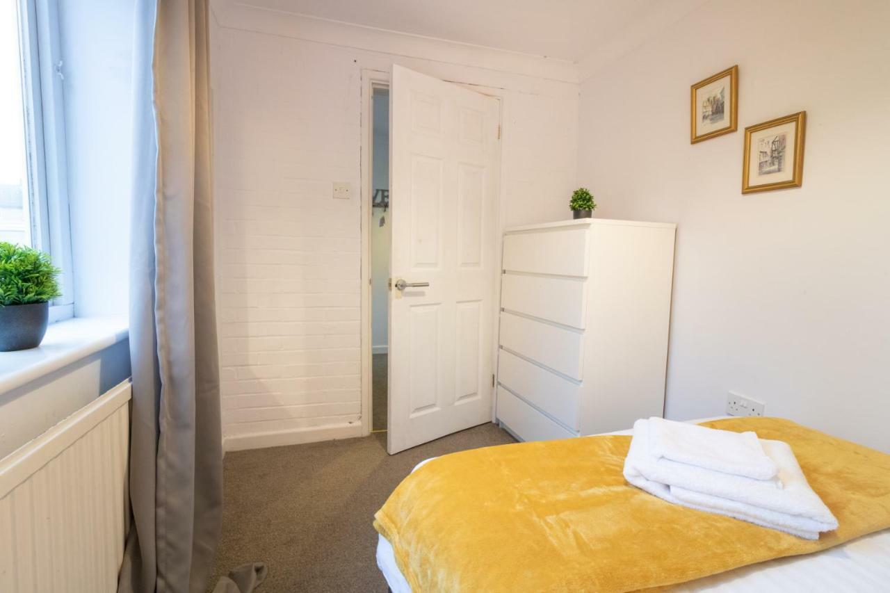 St Anne'S Serviced Accommodation - Bicester Oxfordshire Eksteriør bilde